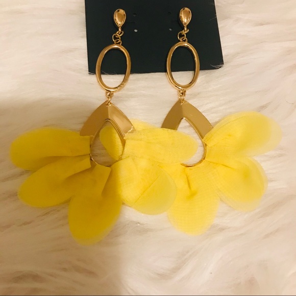 statement earring - Picture 1 of 1